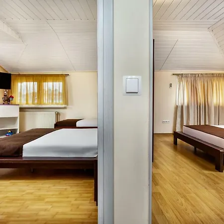 Hotel Amfion 3*